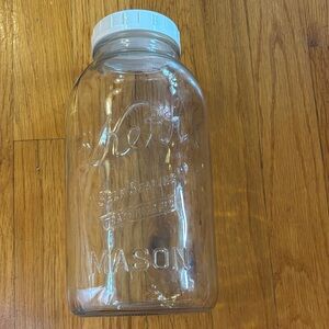 Kerr Clear Glass Half Gallon Mason Jar with Plastic Lid